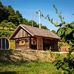 Glamping Paradise Skatlar Holiday home *