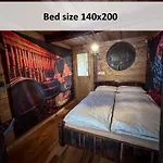 Glamping Paradise Skatlar