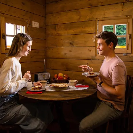 Glamping Paradise Skatlar Otočec