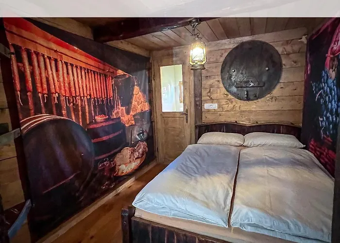 Glamping Paradise Skatlar