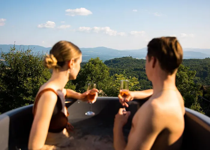 Glamping Paradise Skatlar Casa vacanze